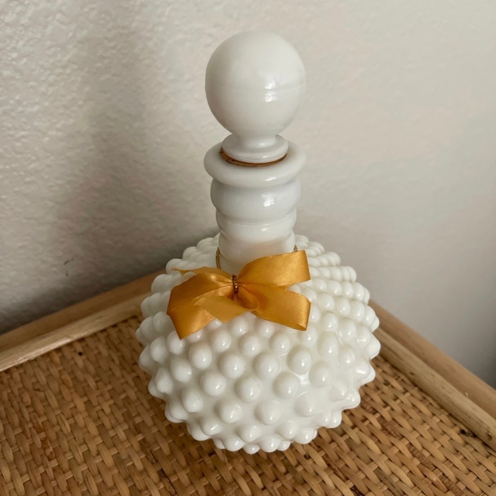 Vintage Fenton Hobnail Milk Glass Perfume Bottle With Stopper